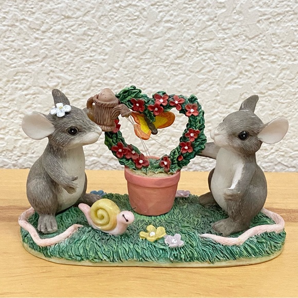 Vintage Fitz Floyd Charming Tails “Keeping Our Love Alive” Ceramic Mice Figurine - Picture 1 of 15